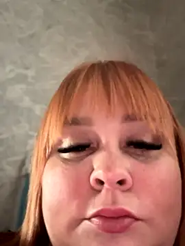 Snapshot of Model9798 chatting on September 20, 7:53 am Model9798 online show from September 20, 7:53 am