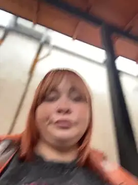 Model9798 online show from April 3, 10:13 am