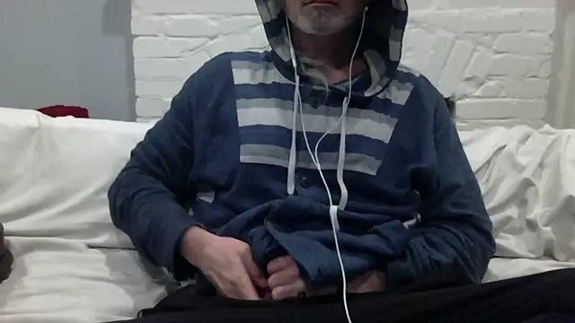 Snapshot of readyforfunxxx chatting on January 7, 2:19 pm readyforfunxxx online show from January 7, 2:19 pm