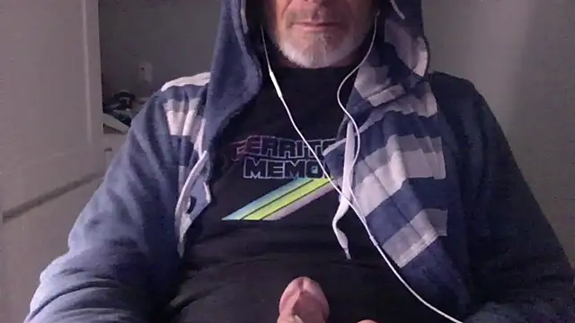 Snapshot of readyforfunxxx chatting on February 20, 1:11 pm readyforfunxxx online show from February 20, 1:11 pm