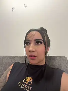 Snapshot of EmmyEvans1 chatting on March 29, 7:36 pm EmmyEvans1 online show from March 29, 7:36 pm