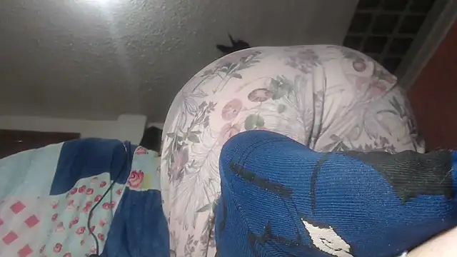 prettyangelsquirt online show from January 7, 3:14 am