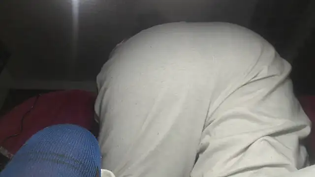 prettyangelsquirt online show from November 12, 2:45 am