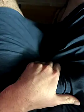 JohnnyBigShot online show from December 1, 5:07 pm