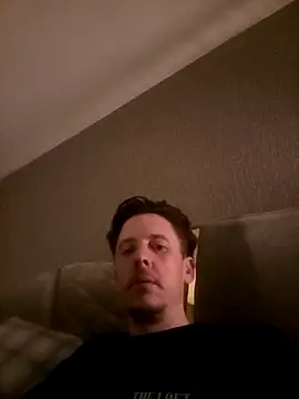 Snapshot of Antonio11111x chatting on February 9, 12:03 am Antonio11111x online show from February 9, 12:03 am