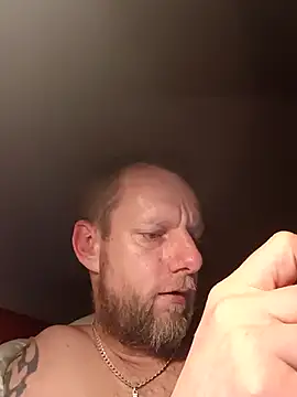 Snapshot of Kw8585kw chatting on February 28, 3:40 am Kw8585kw online show from February 28, 3:40 am