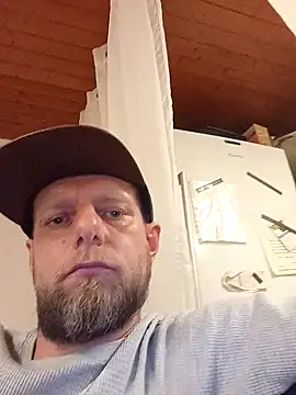 Kw8585kw online show from May 5, 1:46 am