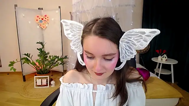 CloudGrace online show from February 19, 3:17 am