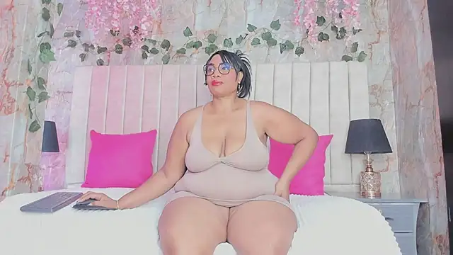 AranzaLatinBlacks online show from March 19, 6:23 pm