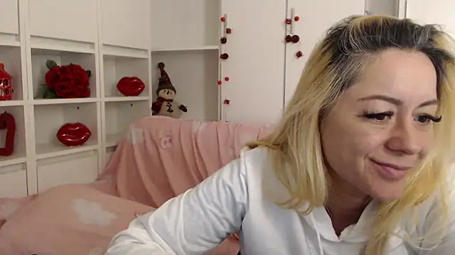 spell of love online show from January 31, 7:11 pm