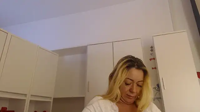 spell of love online show from February 7, 9:02 am