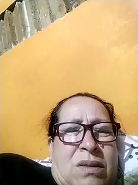 Snapshot of LaGochis07 chatting on February 27, 11:10 am LaGochis07 online show from February 27, 11:10 am