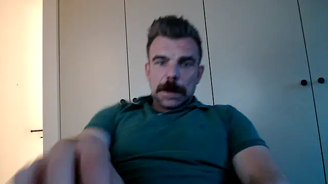 Snapshot of mrbigballs chatting on July 6, 7:49 pm mrbigballs online show from July 6, 7:49 pm