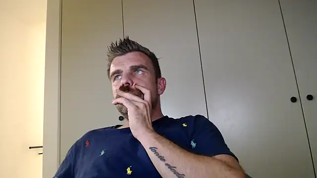 Snapshot of mrbigballs chatting on July 13, 9:06 pm mrbigballs online show from July 13, 9:06 pm