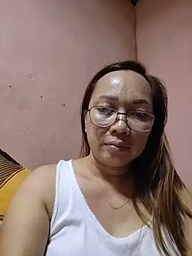 asianwet4u online show from May 19, 6:20 am