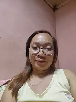asianwet4u online show from May 27, 4:26 pm