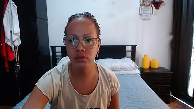 sensual nataliee online show from October 13, 2:06 pm