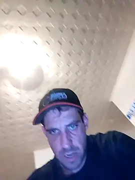 Codymc89 online show from September 23, 7:17 pm