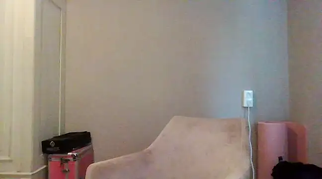 avajade online show from March 11, 2:29 pm