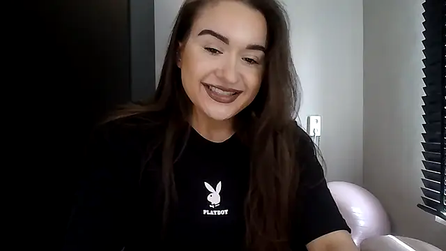 avajade online show from March 9, 11:14 am