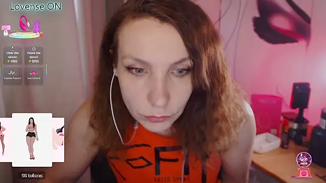 Snapshot of JohansonKatie chatting on March 18, 12:47 pm JohansonKatie online show from March 18, 12:47 pm