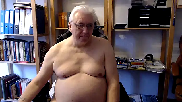 SchwanzhureXXL online show from February 10, 9:25 am