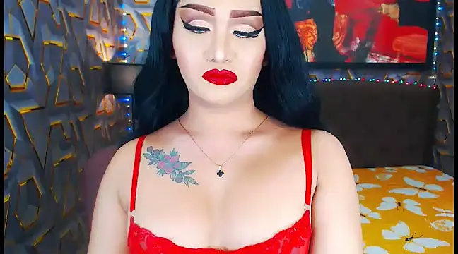 Snapshot of KylieMaxwellCaulfield_TS chatting on January 17, 12:10 am KylieMaxwellCaulfield TS online show from January 17, 12:10 am