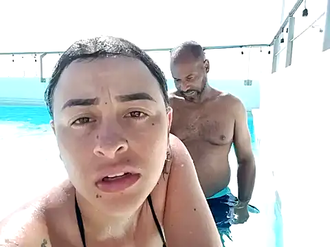 Idaly Johnson online show from March 10, 2:59 pm