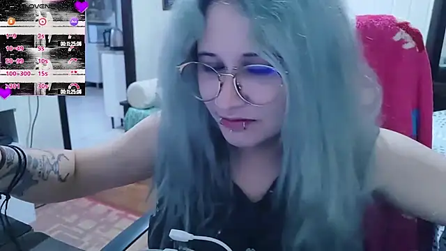 Snapshot of ElfGrey chatting on November 7, 3:50 am ElfGrey online show from November 7, 3:50 am