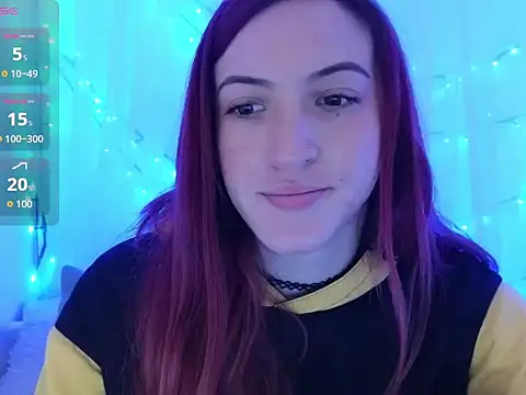 Snapshot of ninaa_fox chatting on April 18, 3:49 pm ninaa fox online show from April 18, 3:49 pm