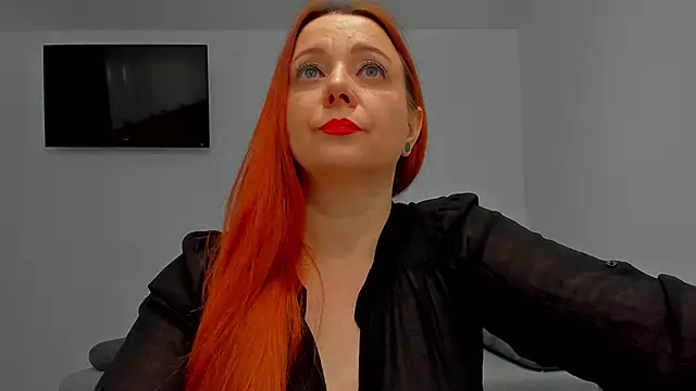 emilianna666 online show from March 6, 1:18 pm