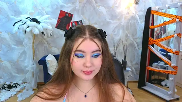 NicoleFoxery online show from November 7, 6:19 pm