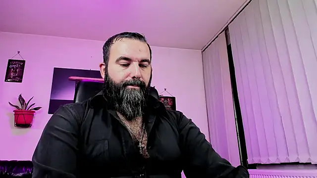 Snapshot of ChristophJules chatting on December 5, 1:25 am ChristophJules online show from December 5, 1:25 am