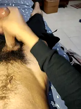 Snapshot of Carlos1Diaz3 chatting on November 4, 2:05 pm Carlos1Diaz3 online show from November 4, 2:05 pm