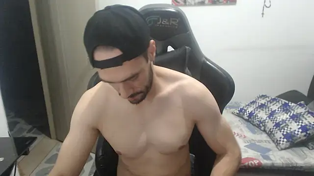 samuelgarcia  online show from October 23, 7:07 am