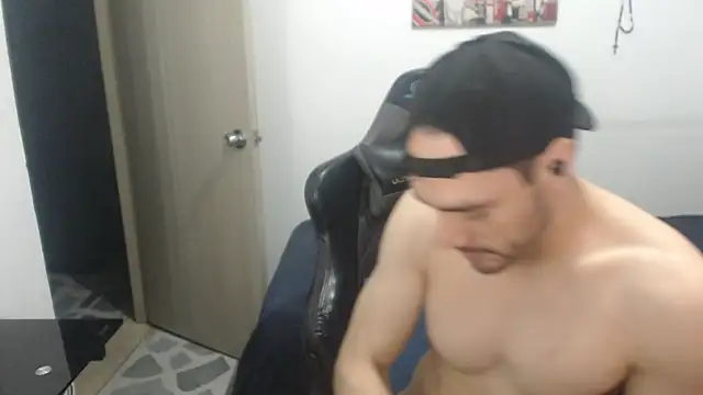 samuelgarcia  online show from February 27, 10:04 am