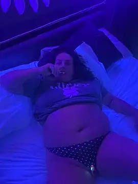 mirandamark2020 online show from March 25, 2:06 am