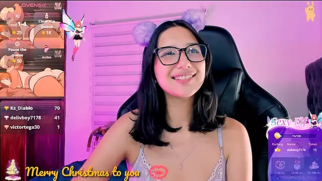 Snapshot of Luniverse chatting on December 26, 10:52 pm Luniverse online show from December 26, 10:52 pm