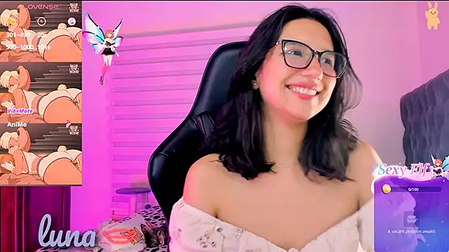 Snapshot of Luniverse chatting on January 12, 11:26 pm Luniverse online show from January 12, 11:26 pm