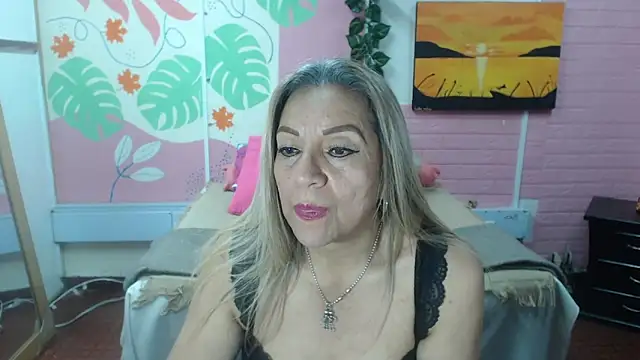 ZAMANTHA online show from February 16, 5:20 pm