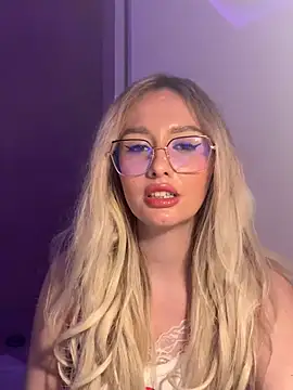 mollyxxx online show from January 16, 4:17 am