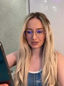 mollyxxx online show from January 17, 2:29 am