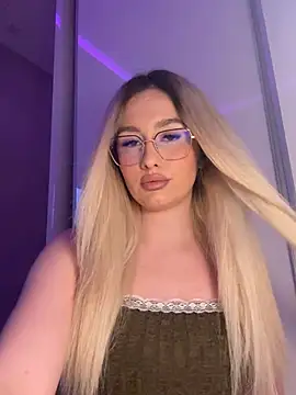 mollyxxx online show from May 31, 1:14 am