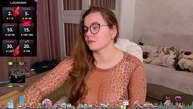 KellyKleine online show from November 19, 6:35 am