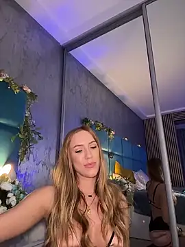 RockQueen A online show from April 14, 4:24 pm