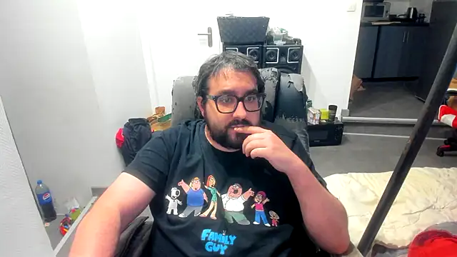 bears549a online show from November 10, 6:51 pm