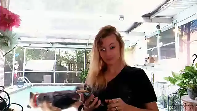 Snapshot of AsiaGoesPro chatting on October 28, 2:09 pm AsiaGoesPro online show from October 28, 2:09 pm