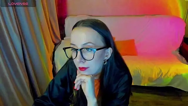 Snapshot of CurlySteph chatting on January 31, 7:11 pm CurlySteph online show from January 31, 7:11 pm