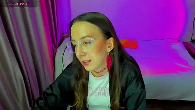 Snapshot of CurlySteph chatting on February 23, 7:11 pm CurlySteph online show from February 23, 7:11 pm