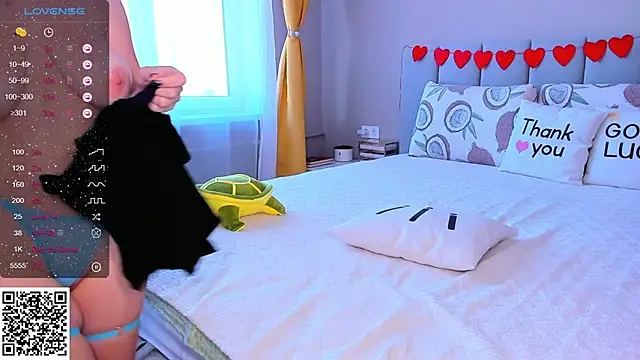 alishauki online show from February 25, 1:39 pm